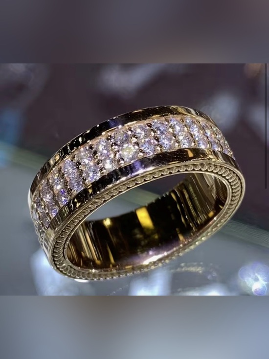 Jewelry - Gold Tone Women's Pavé CZ Band Ring - New